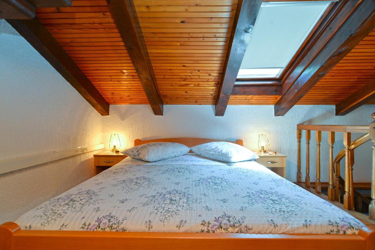 Marko 1377 Apartment *